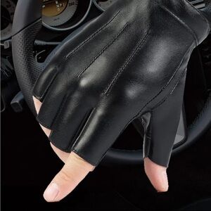 Men's Black Leather Driving Gloves